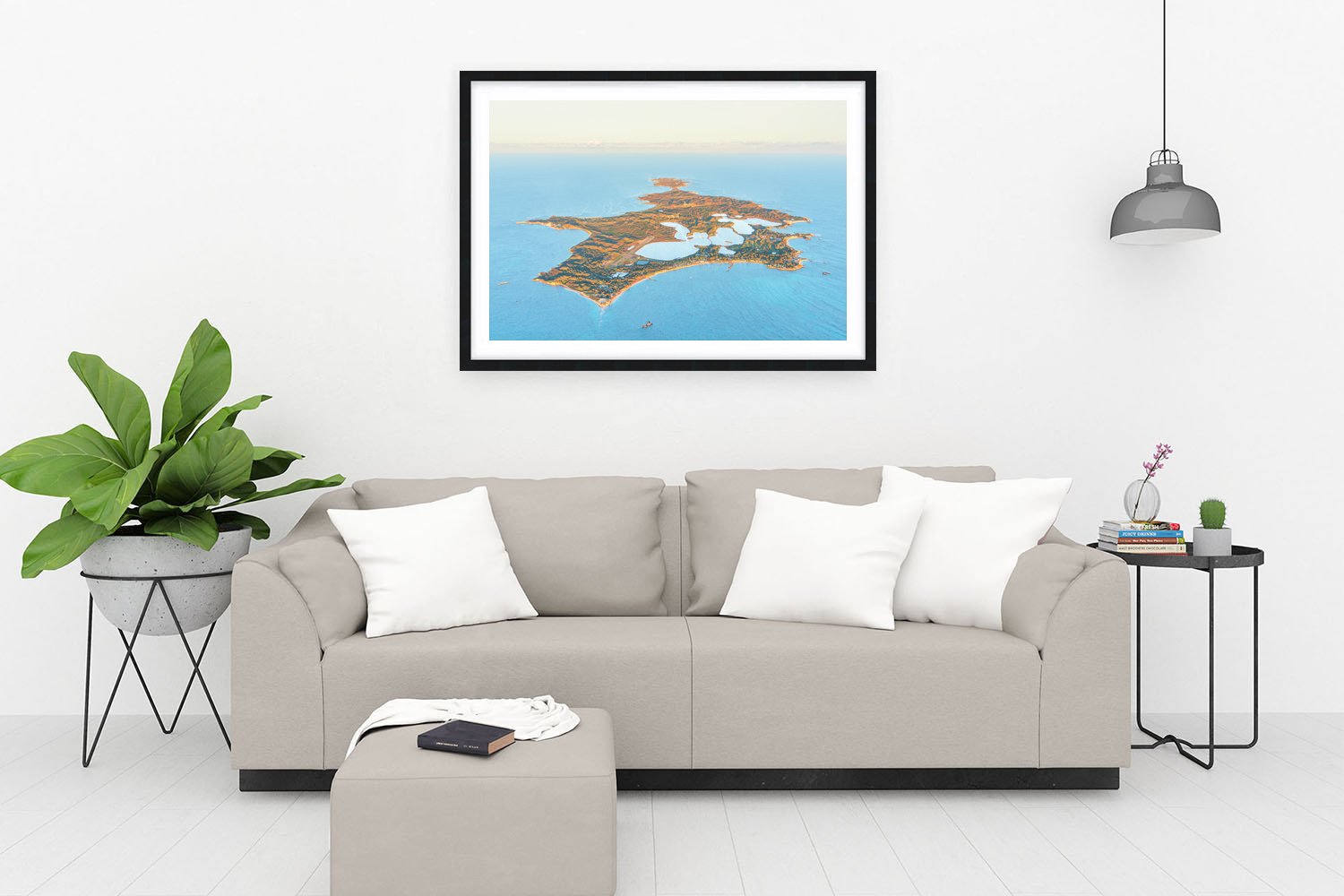 ROTTNEST ISLAND - THE HOLY GRAIL BLACK.jpg