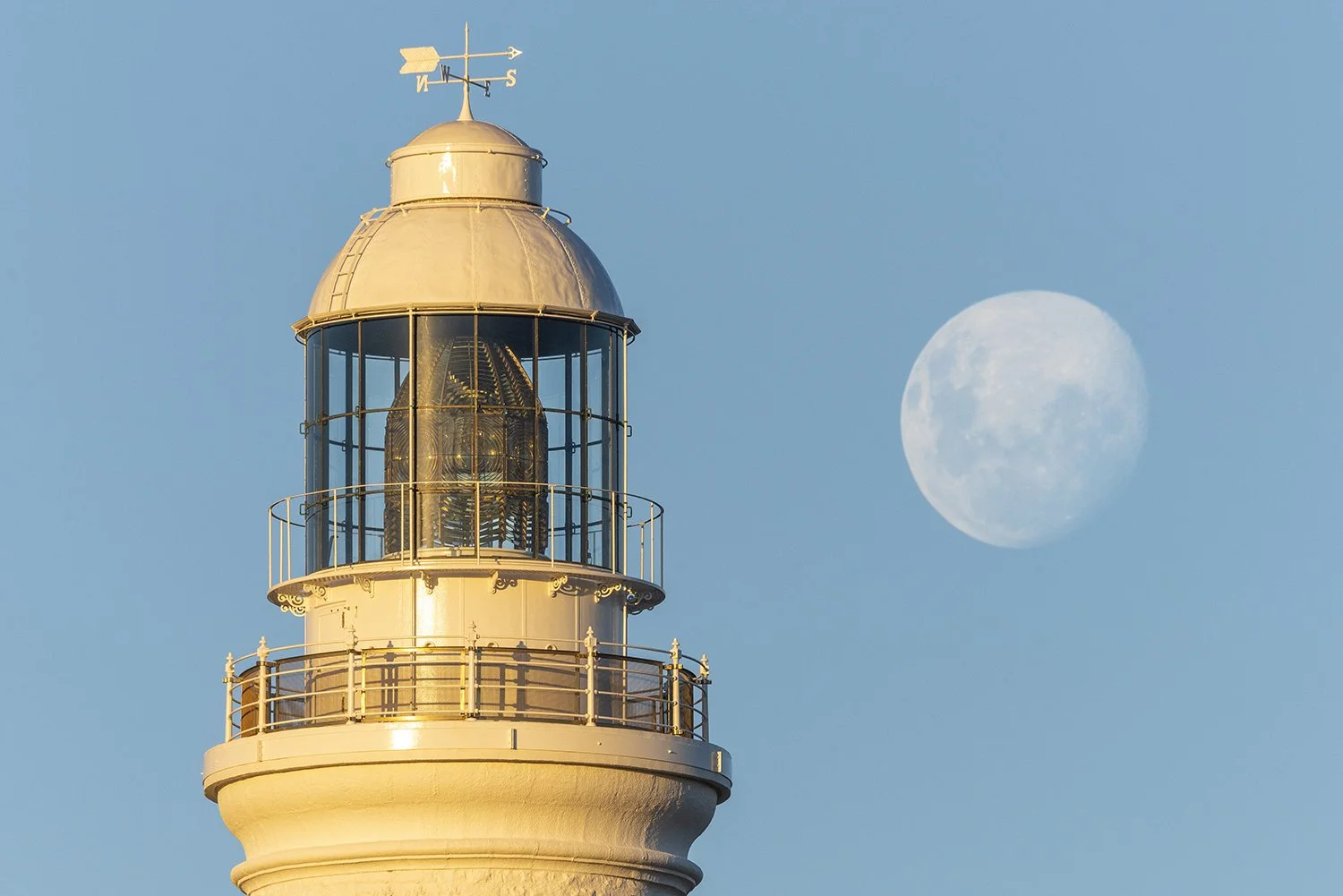 WADJEMUP LIGHTHOUSE - GOLDEN GLOBES.jpg
