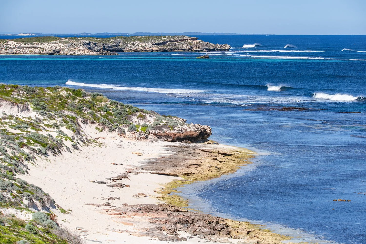 FAIRBRIDGE BLUFF - DISTANT PEAKS.jpg