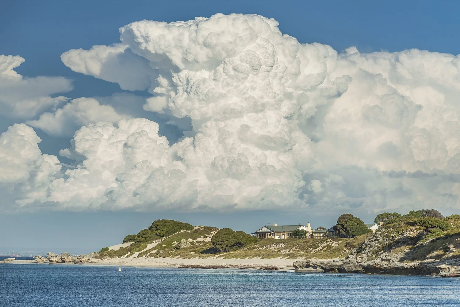 KINGSTOWN BARRACKS - DISTANT UPDRAFTS.jpg