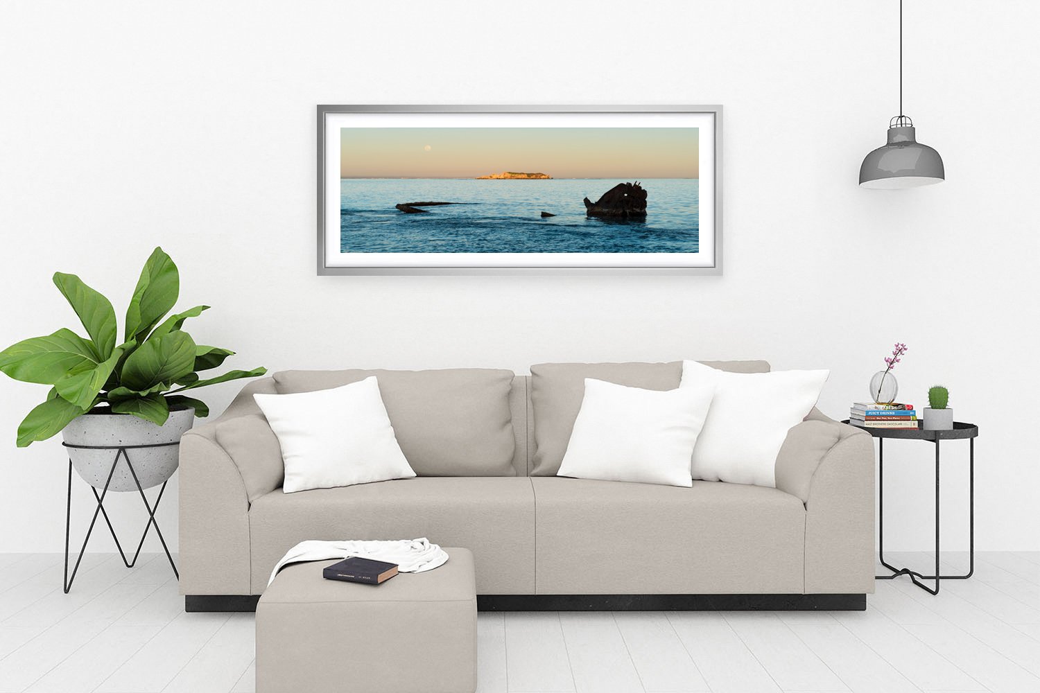 HENRIETTA ROCKS - THE SHARK SHADOW SILVER.jpg