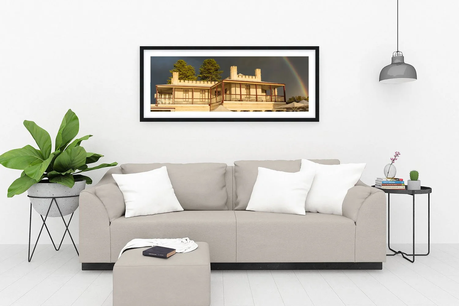 THOMSON BAY - GOLDEN SHOWERS BLACK.jpg