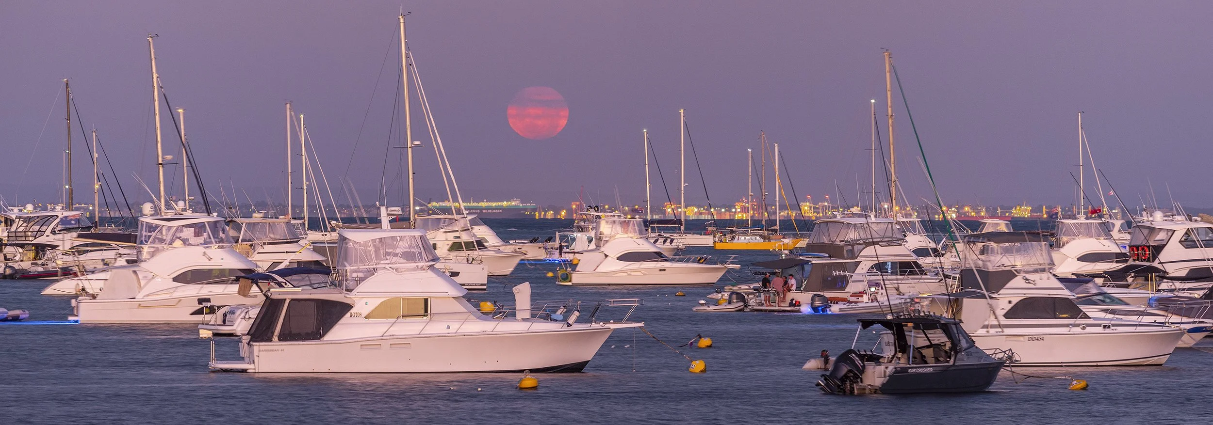 THOMSON BAY - SMOKING MOON.jpg