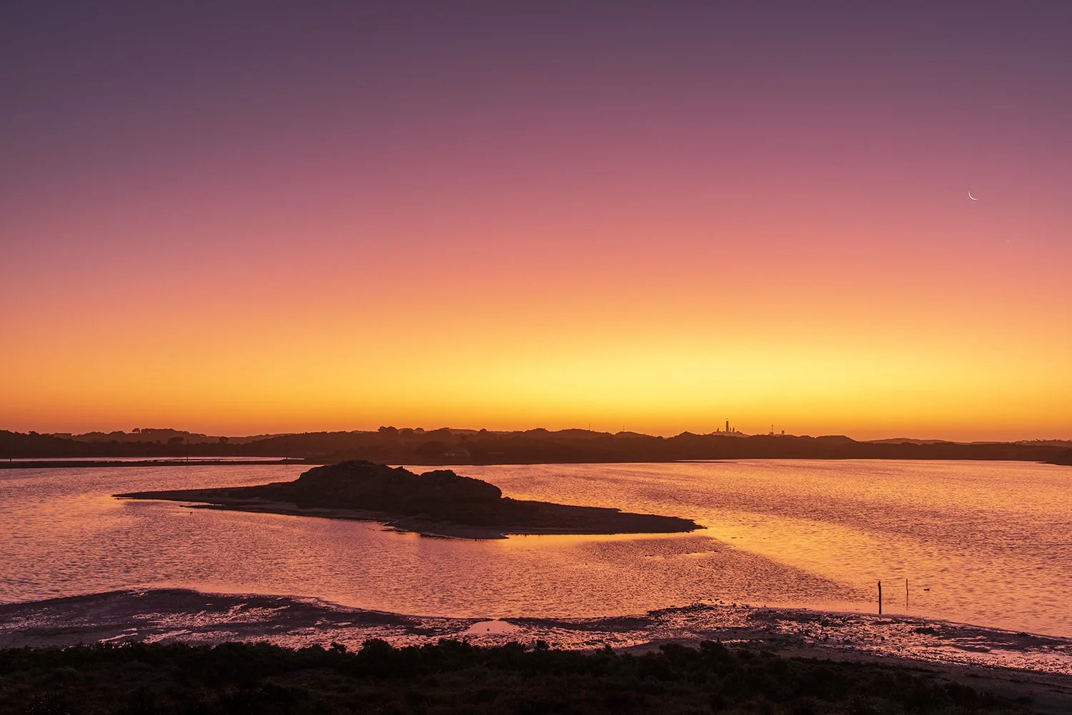 LAKE HERSCHEL - THE CRESCENT AFTERGLOW.jpg