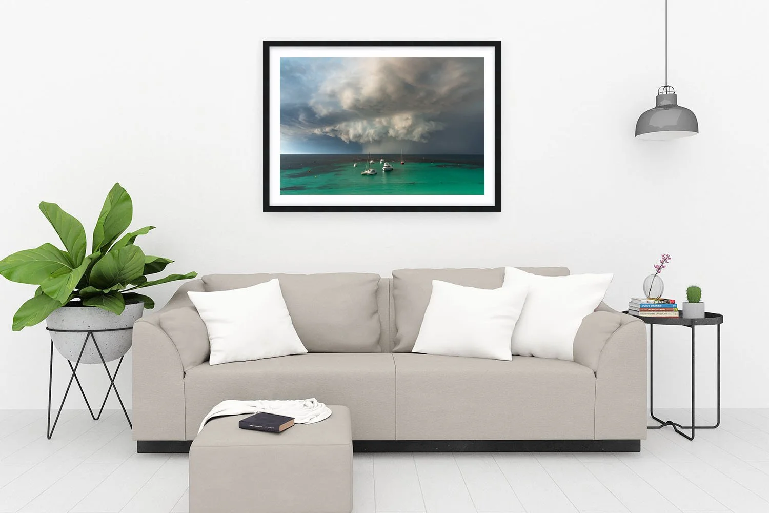 LONGREACH BAY - INCOMING BLACK.jpg