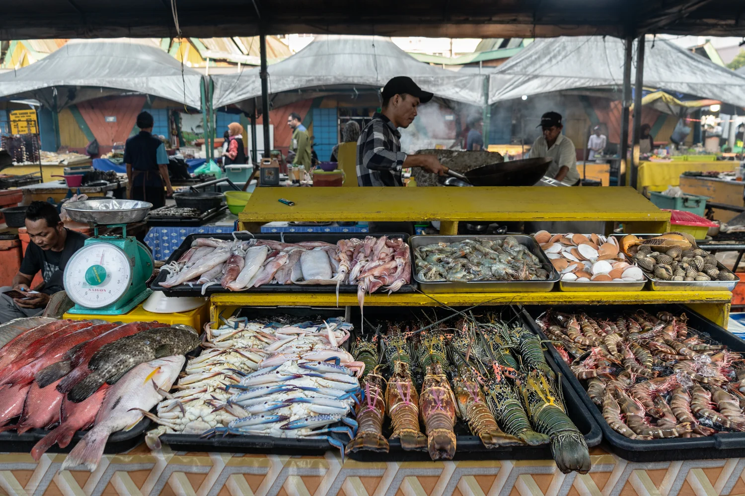 Sabah Fish Market 2.jpg