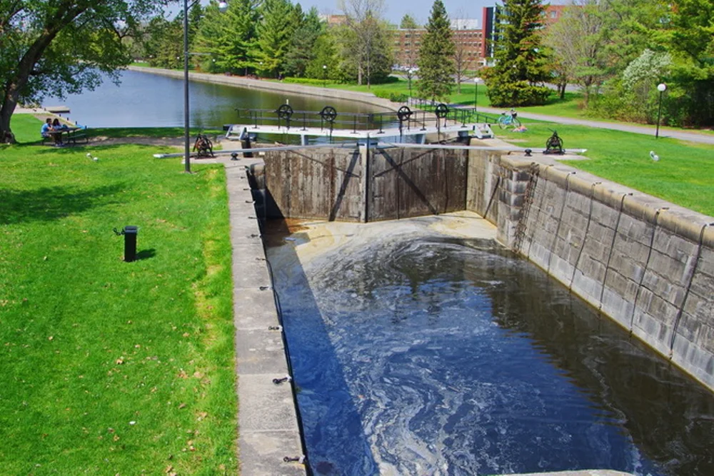 Parks, bicycle paths and locks to manage water in Ottawa, Canada