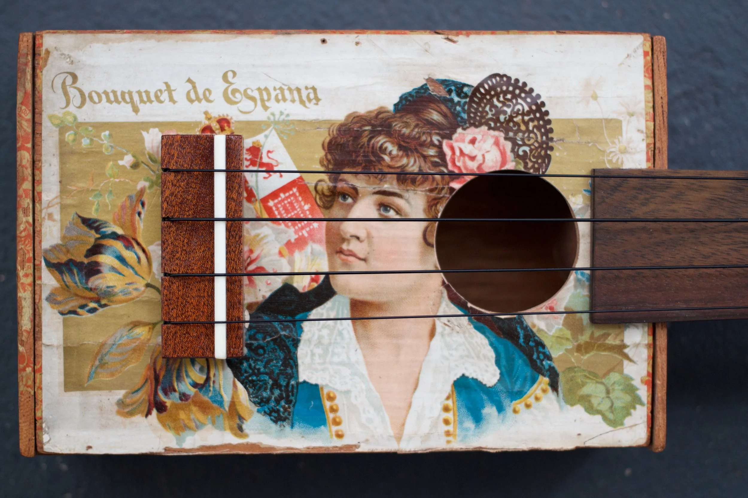 Boquet de Espana Cigar Box Ukulele