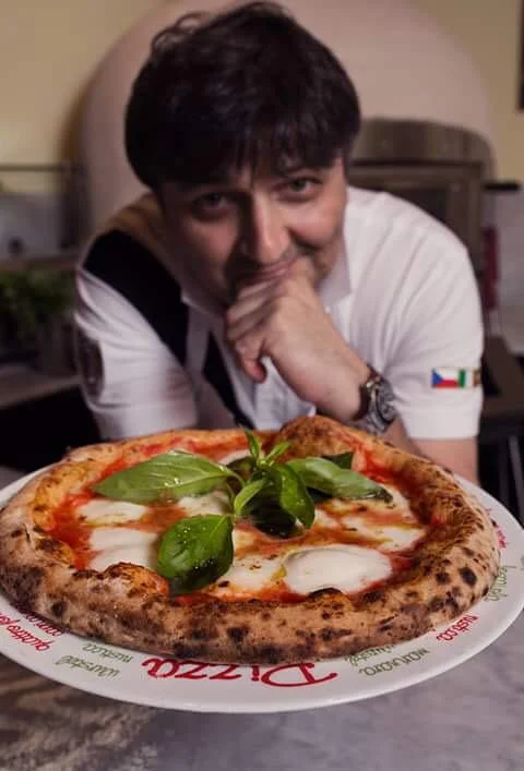 Manifesto-Market-DA-Antonio-Pizzeria-Napoletana-Master Pizzaiolo Antonio.jpg