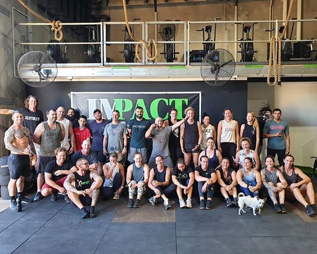 STEVOS FAREWELL WOD 🖐
▪︎▪︎▪︎
Today we sent off one of our greats and long-term members @stevenrosenthall 😢
.
Stevo joined us 3 and a bit years ago and has attended 579 sessions to date. These 3 numbers are pretty special so we slipped them in the b