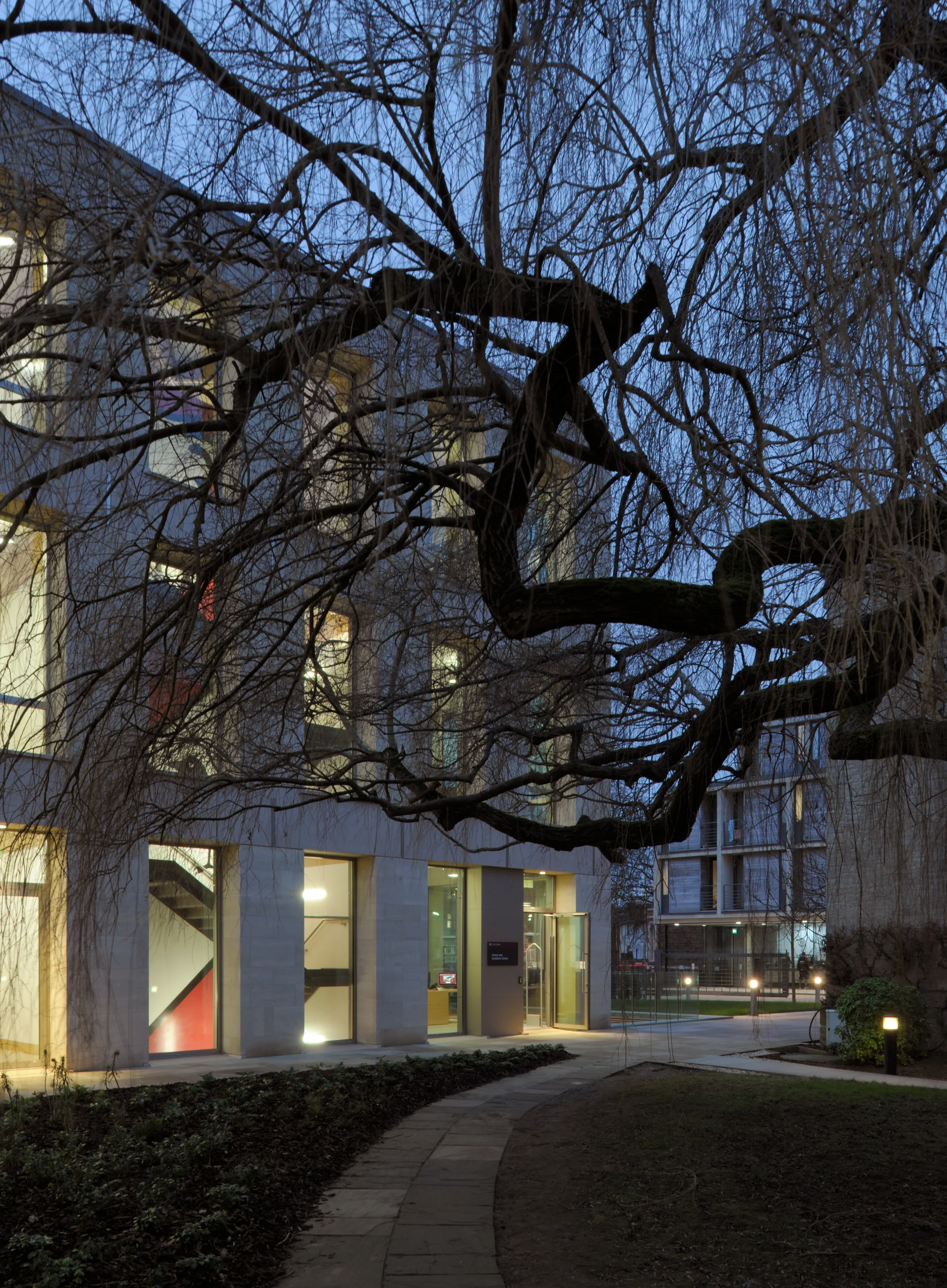  Credits: Fletcher Priest Architects - Photographer: David Grandorge 