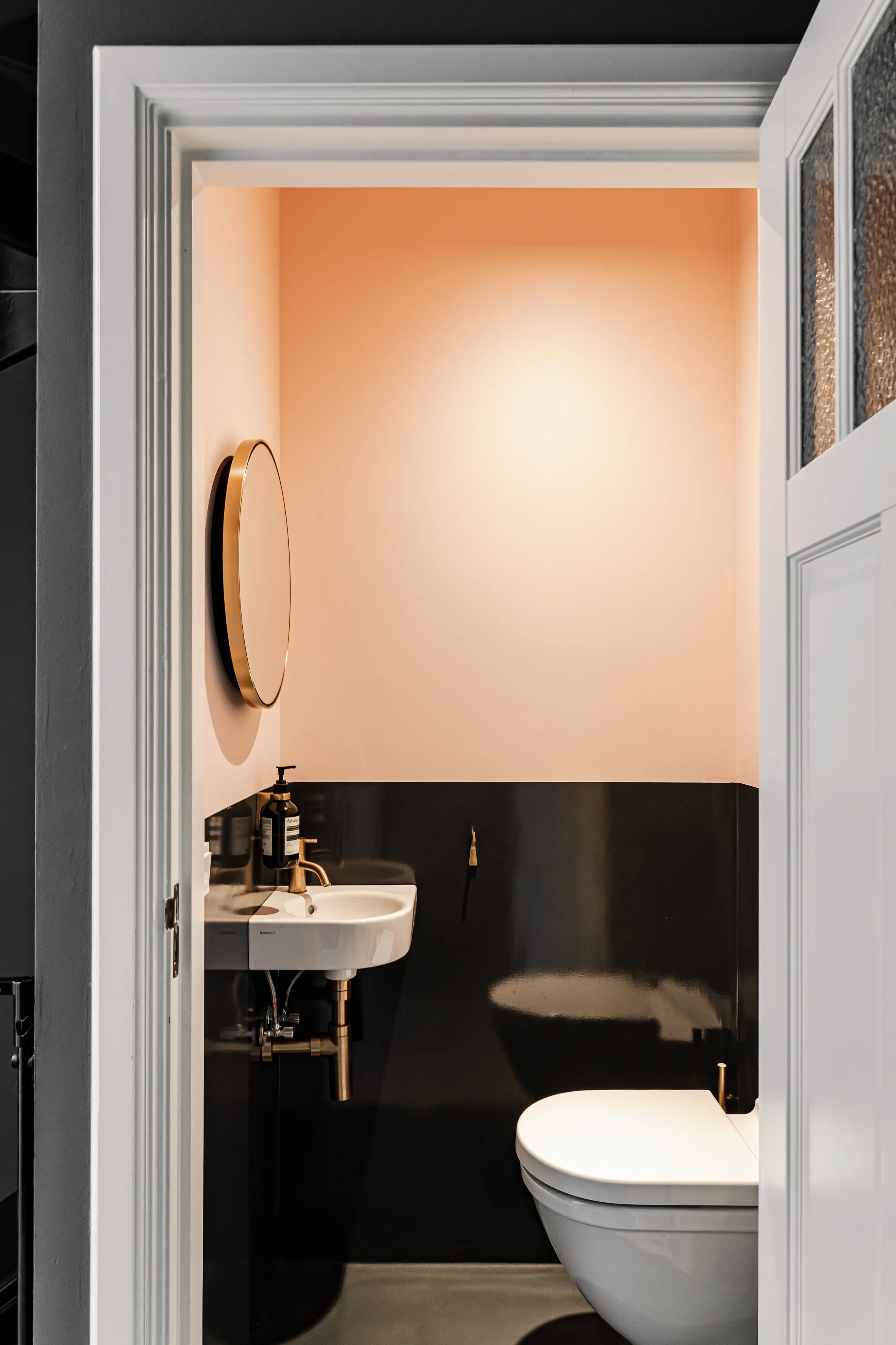  Collaboration with bfs d - Photographer: Robert Dodd 