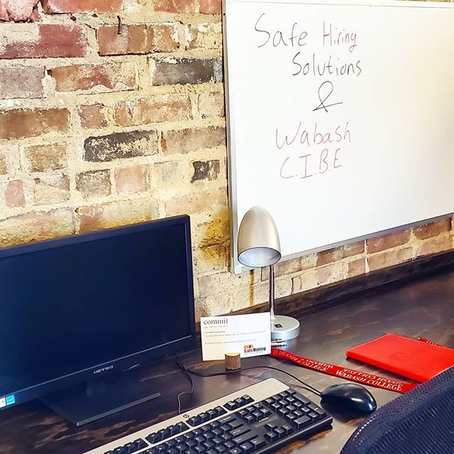 Getting some new work spaces together for incoming interns!
It's going to be a great academic year.
#interns #mentorship @wabashcibe