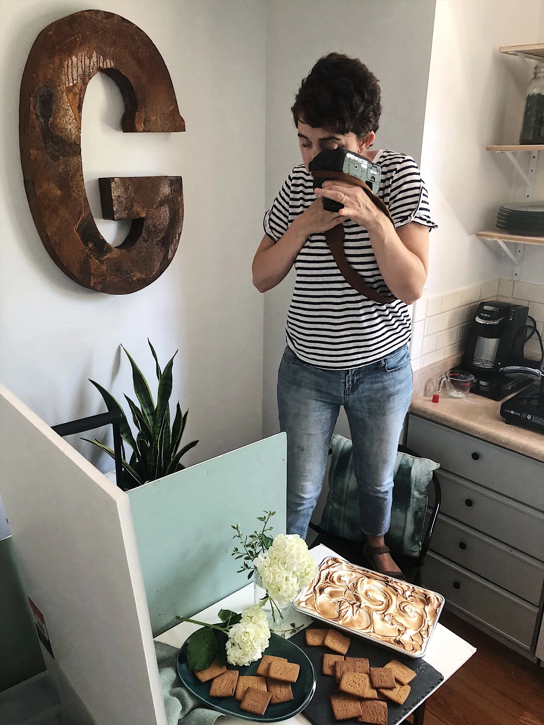 Michelle is covering all the angles in the cozy scene she styled for today's shoot.