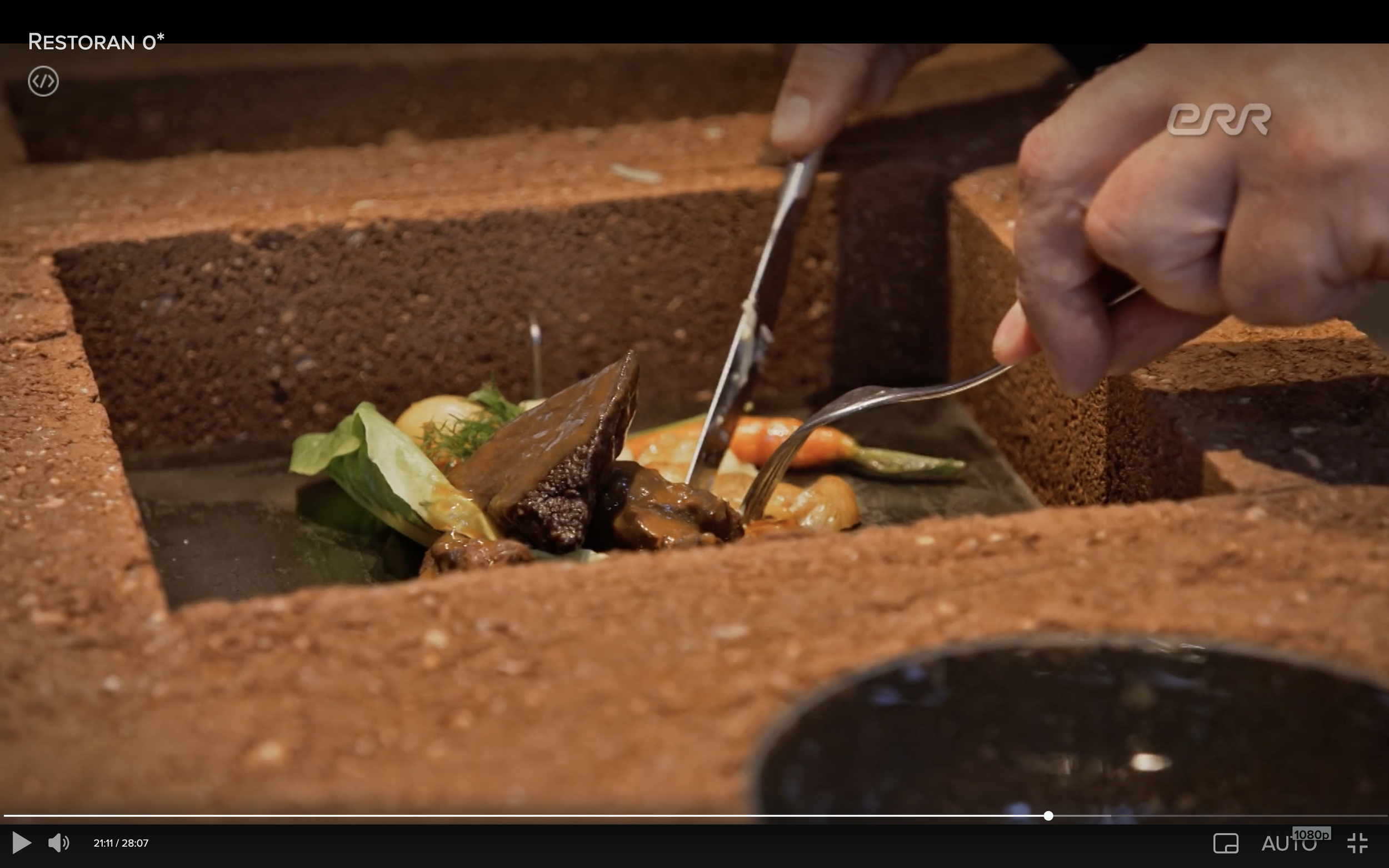 Screenshot 2022-01-22 at 23.48.26.png