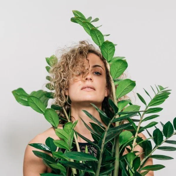 Oase Tanz: Künstlerisch tätig, voller Freude und erfolgreich