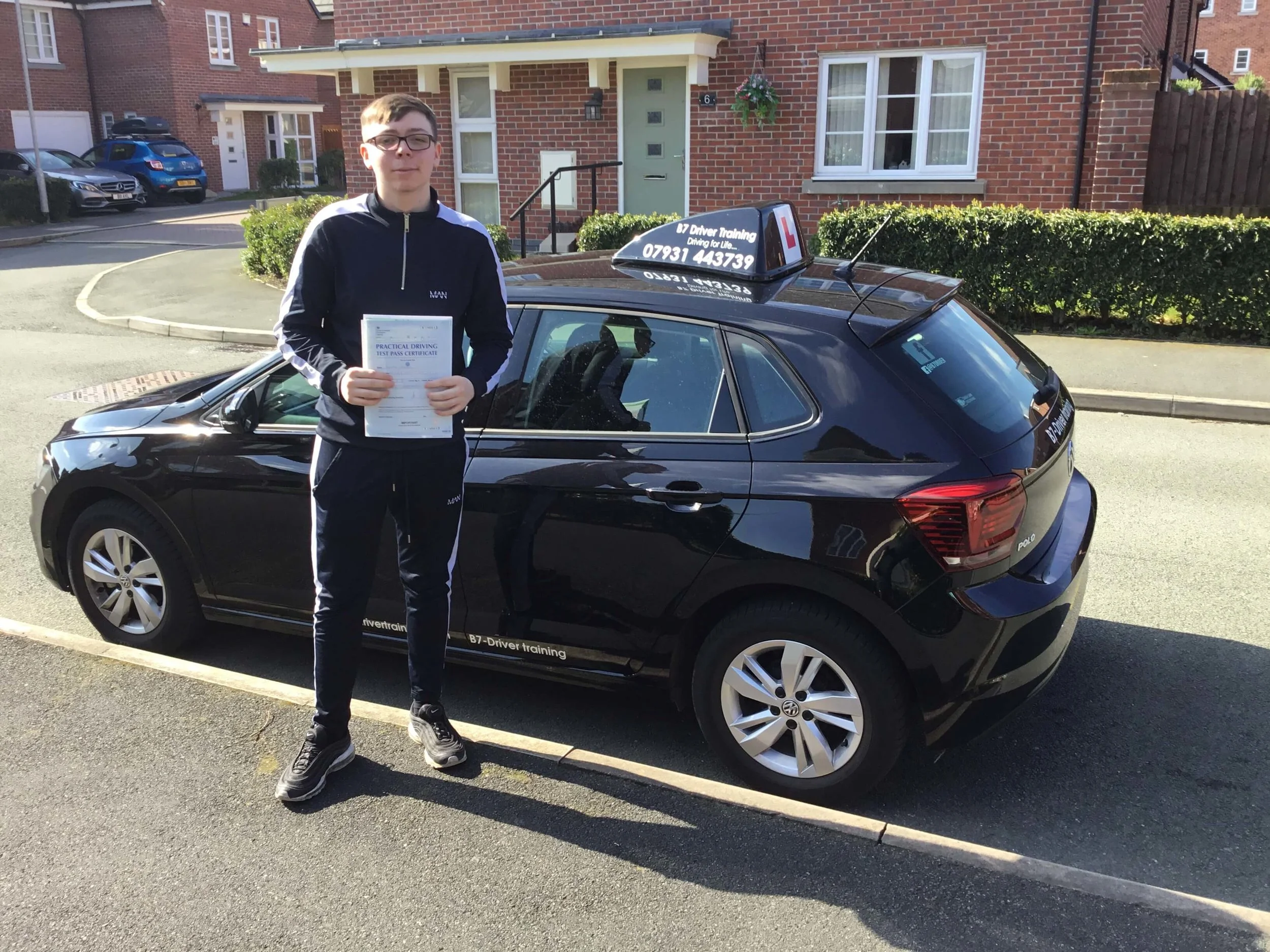 Lloyd-1st time driving test pass with ZERO FAULTS in April 🤩