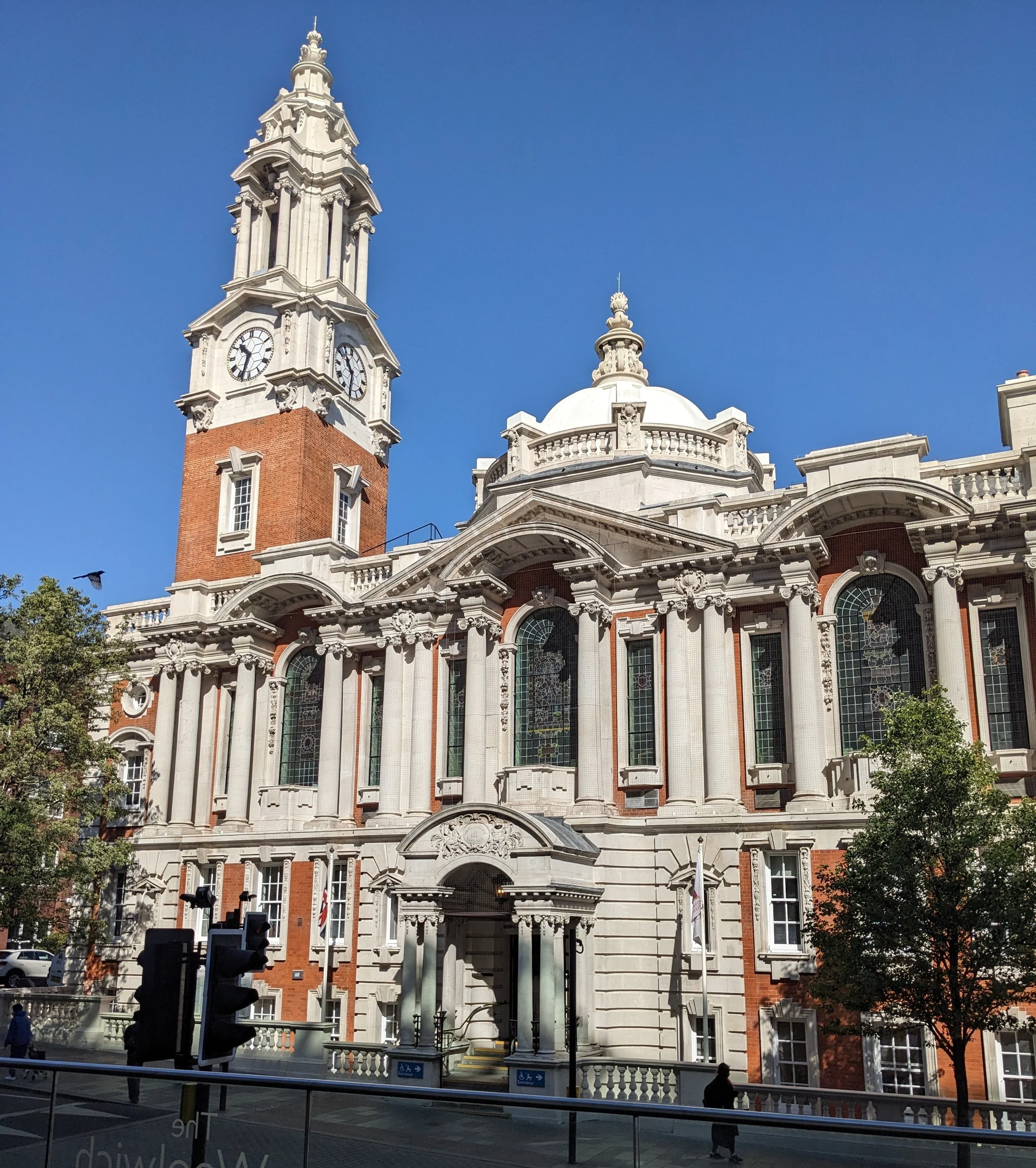 Woolwich town hall.jpg