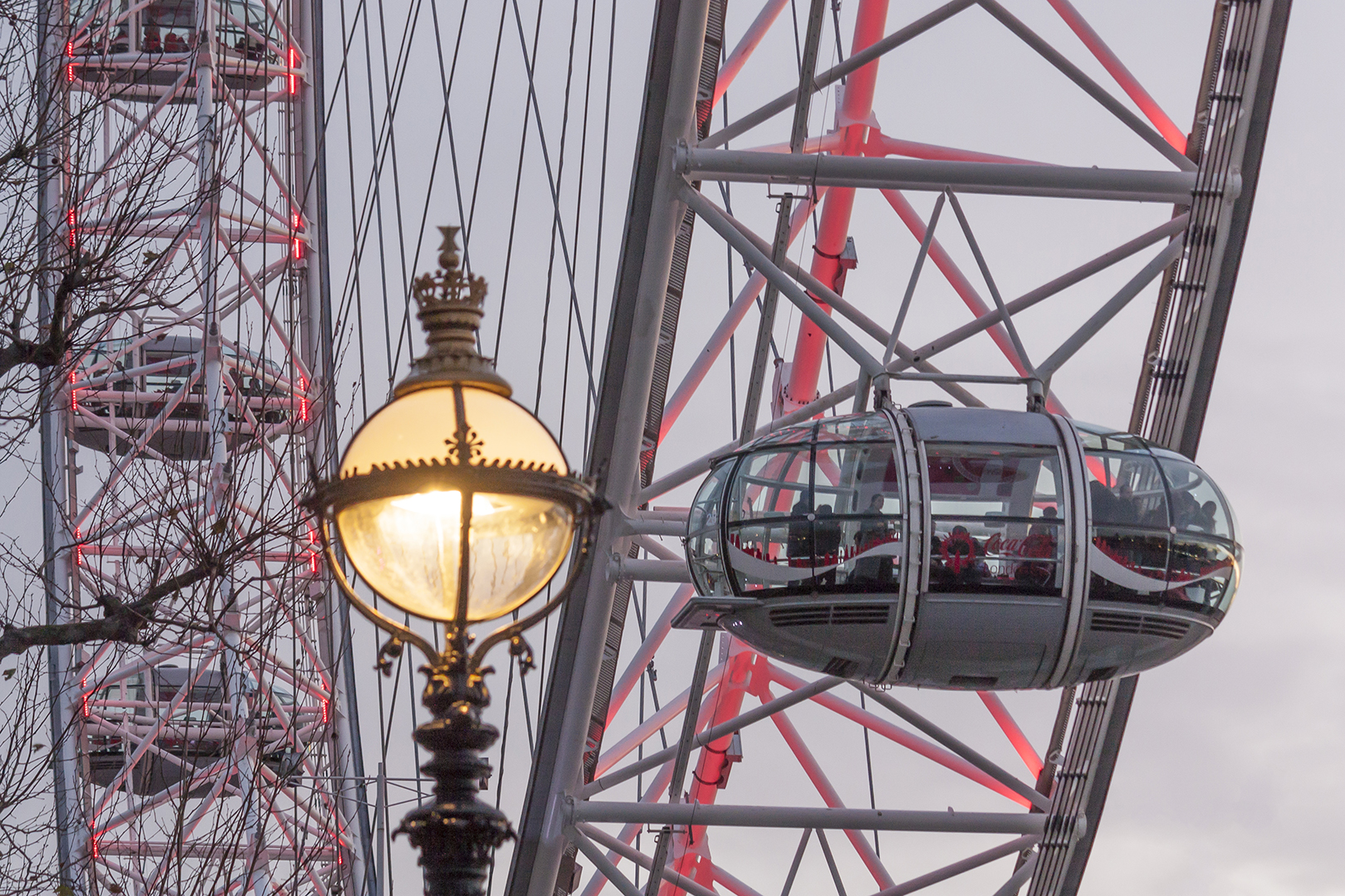 london eye lamp.jpg