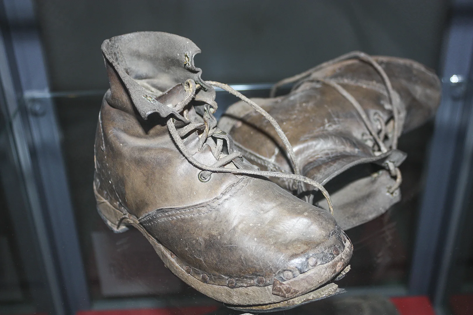 war boots.jpg