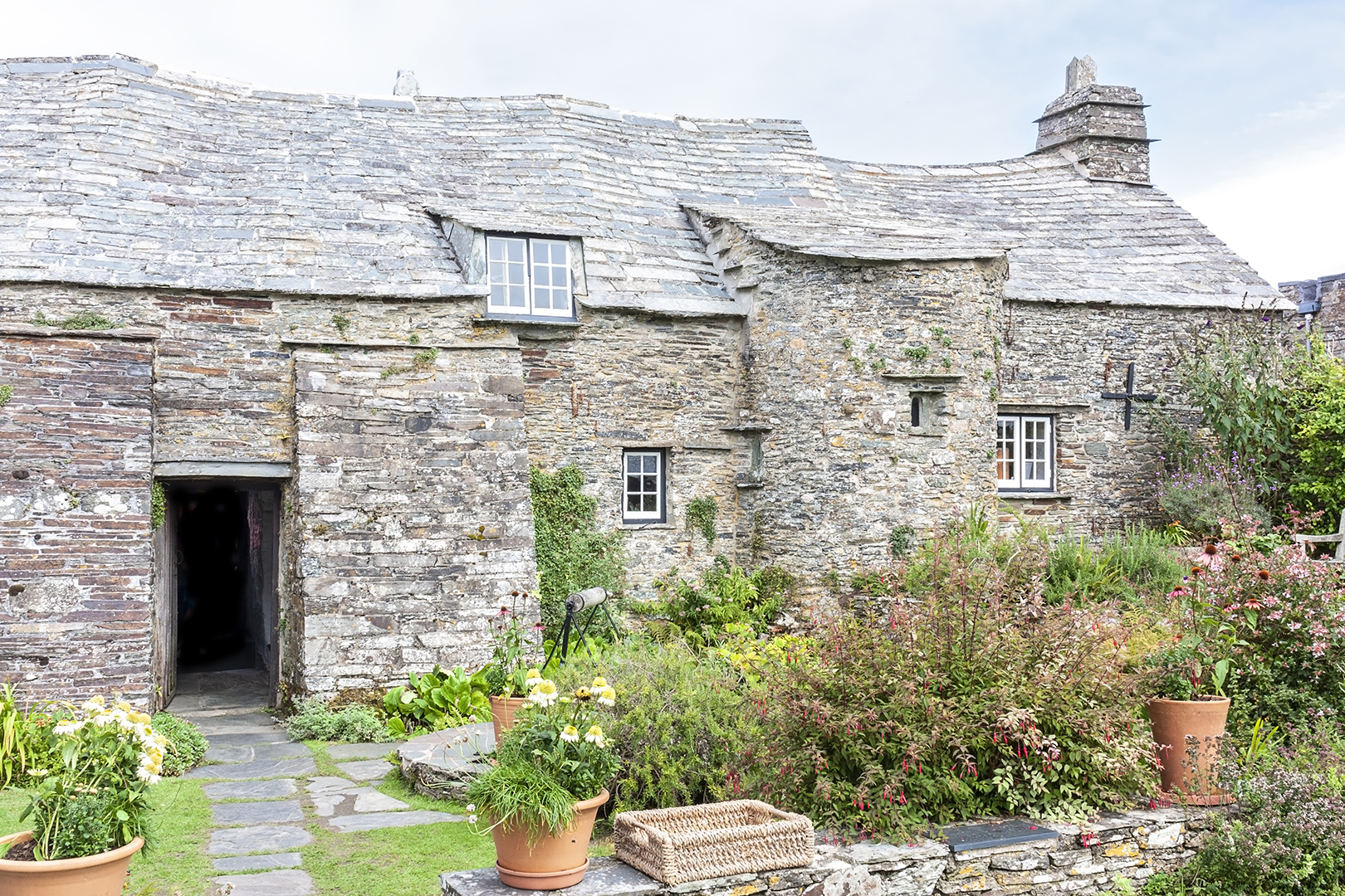 tintagel old post office.jpg