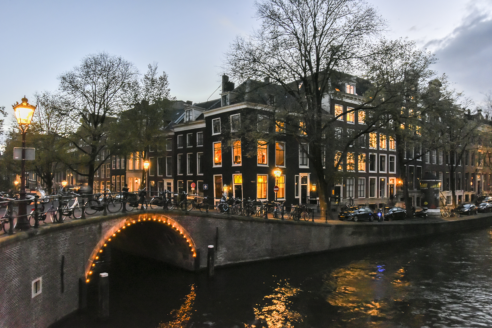 The Vanguard, Amsterdam