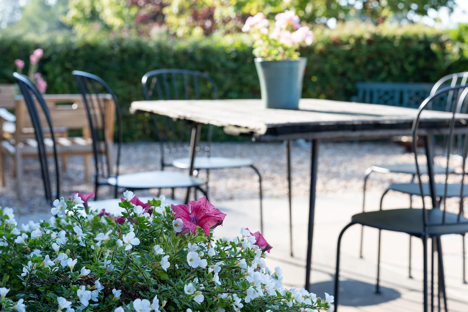 kingfisher lodge patio 2.jpg