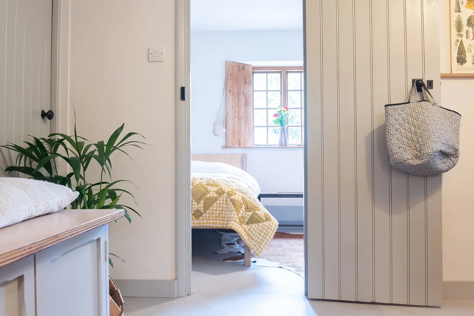 steps barn bedroom_2.jpg