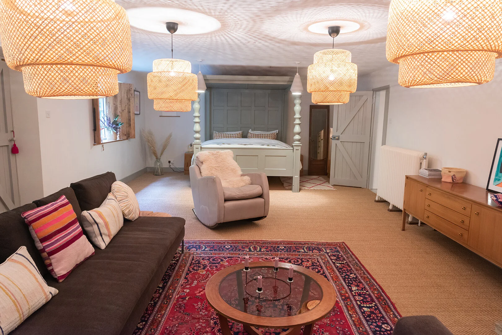 steps barn bedroom_8.jpg