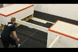 right-kong-vault.gif