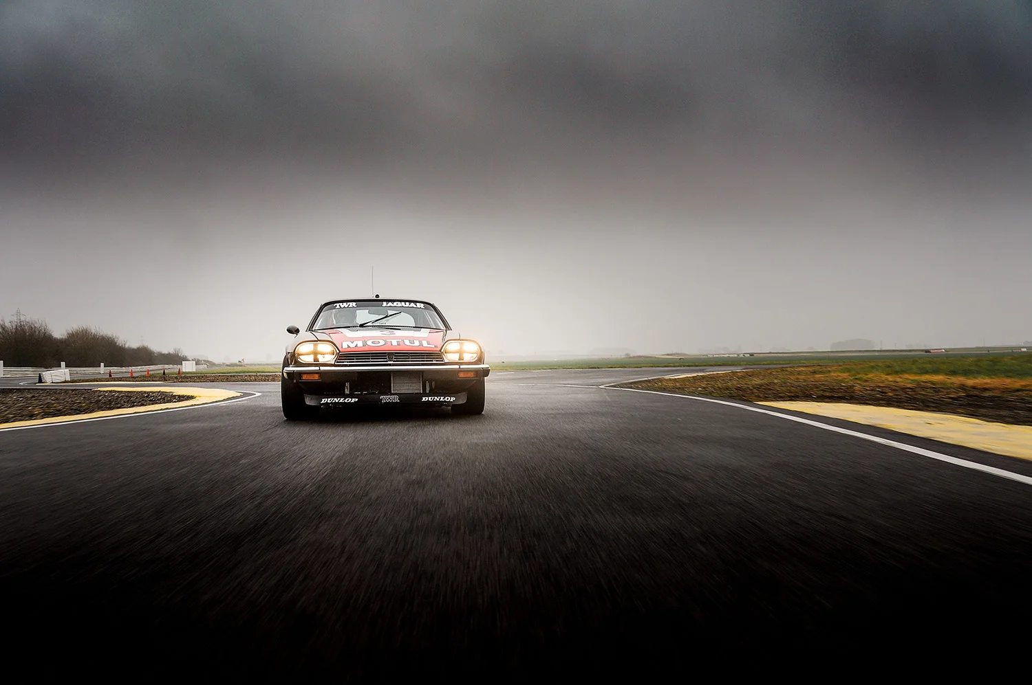 jaguar_twr_xjs_walkinshaw_wilkinson_sayer_selection_scragg_blyton_circuit_2.jpg