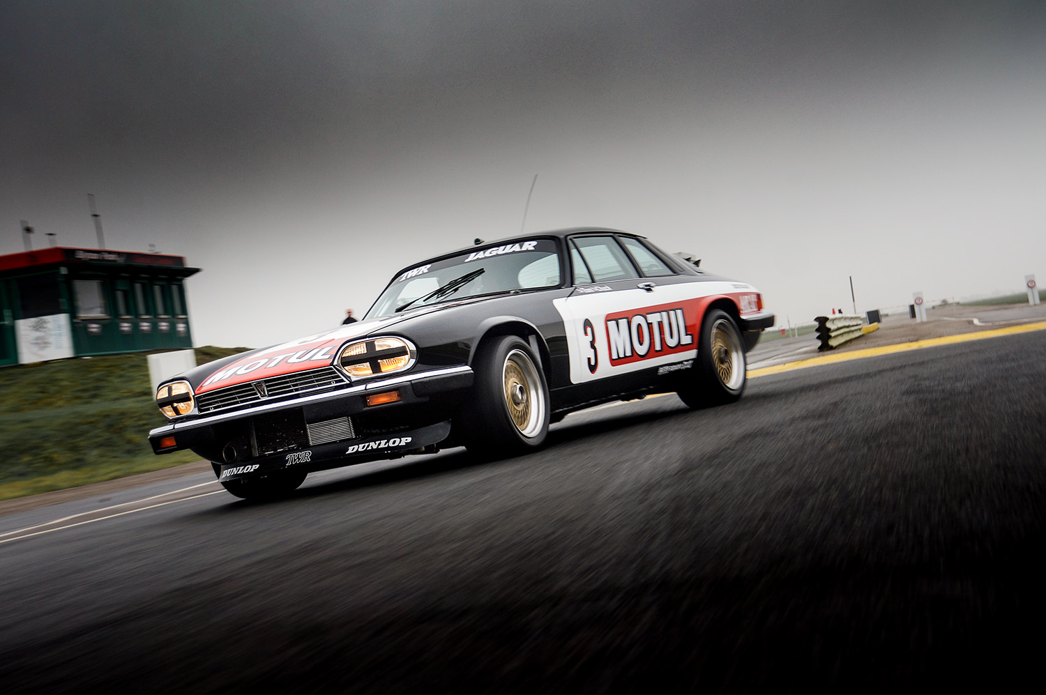 jaguar_twr_xjs_walkinshaw_wilkinson_sayer_selection_scragg_blyton_circuit_3.jpg