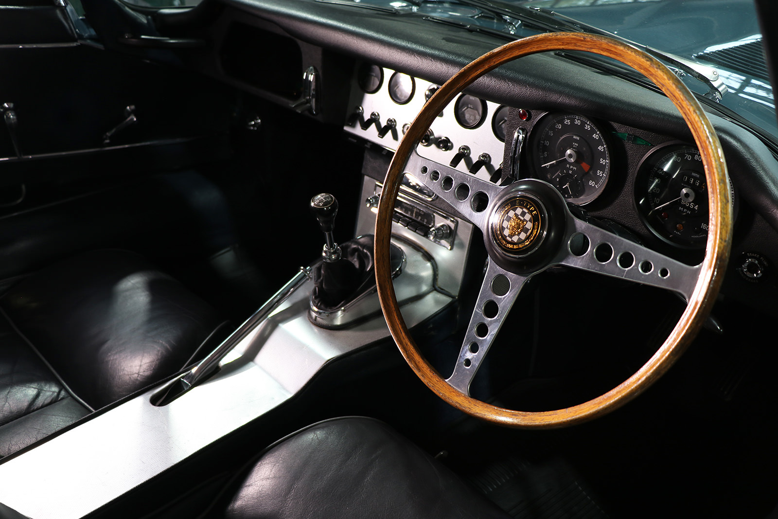 1963_cotswold_blue_series 1_jaguar_etype_sayer_selection_wilkinson_web_20.jpg