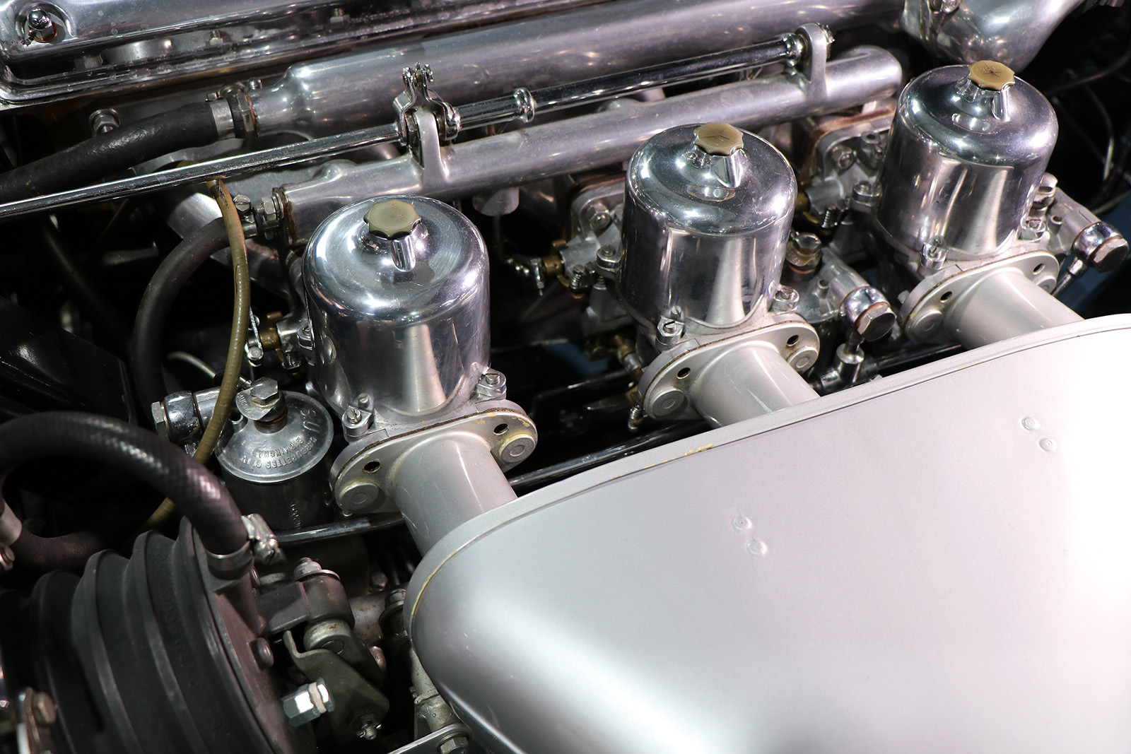 1963_cotswold_blue_series 1_jaguar_etype_sayer_selection_wilkinson_web_28.jpg