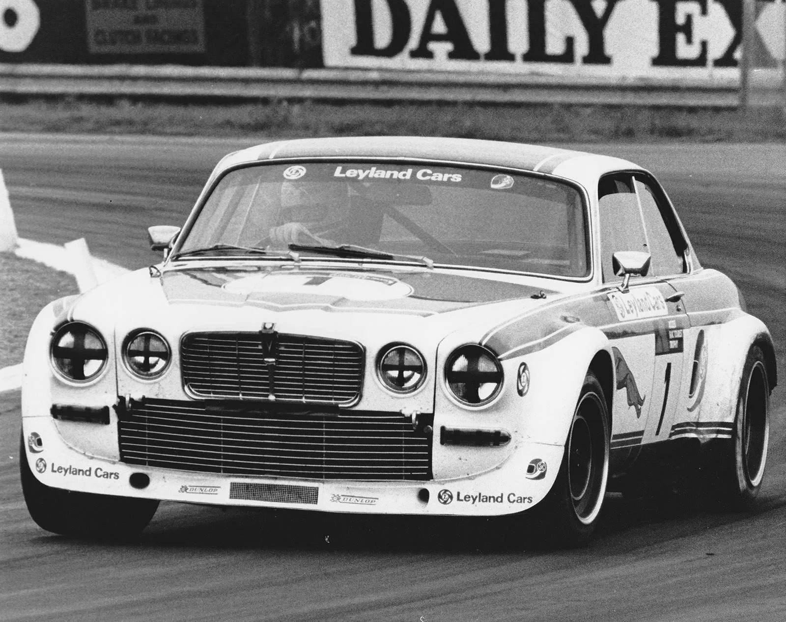 XJ 5.3C Broadspeed 1976 TT D Bell web.jpg