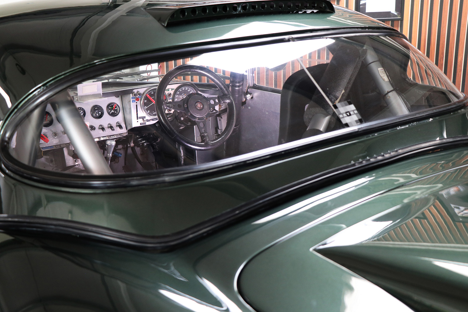 1963_Jaguar_E Type_M&C Wilkinson_works_racer_16_web .jpg