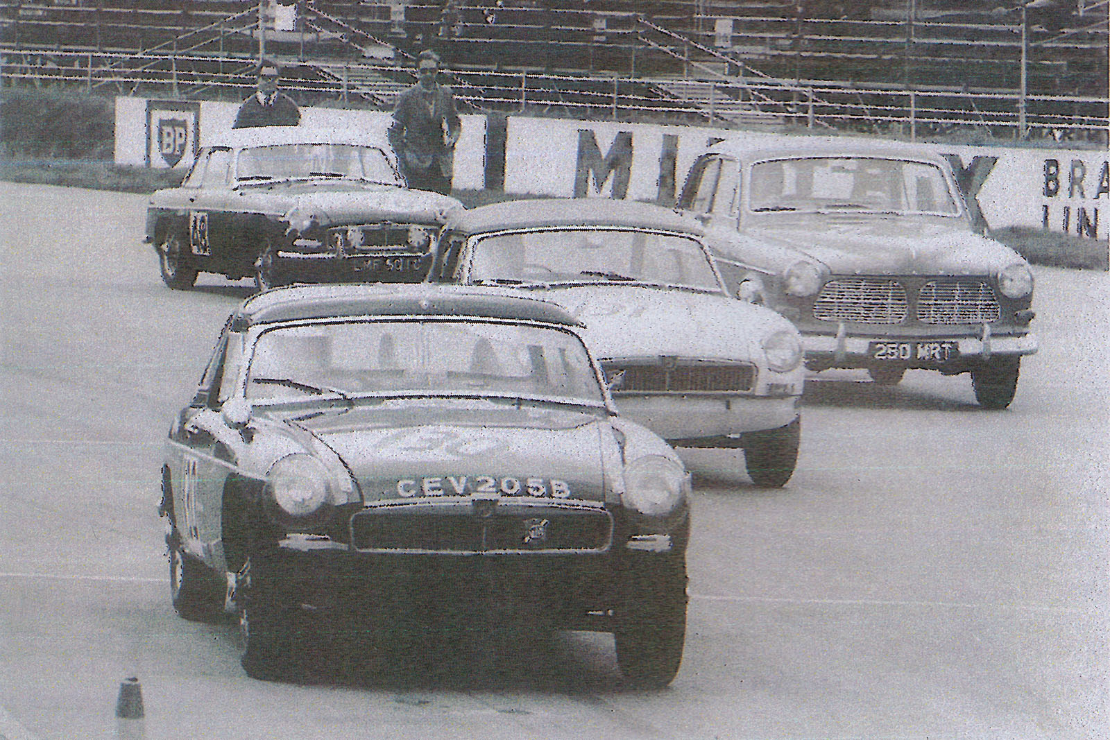 1964_Competition_MGB Roadster_Sayer Selection_Silverstone_web.jpg