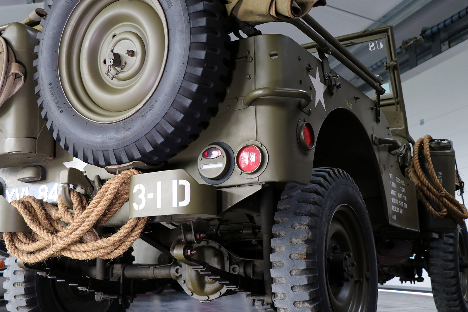 1945-willys-jeep-green-sayer selection-12-web.jpg