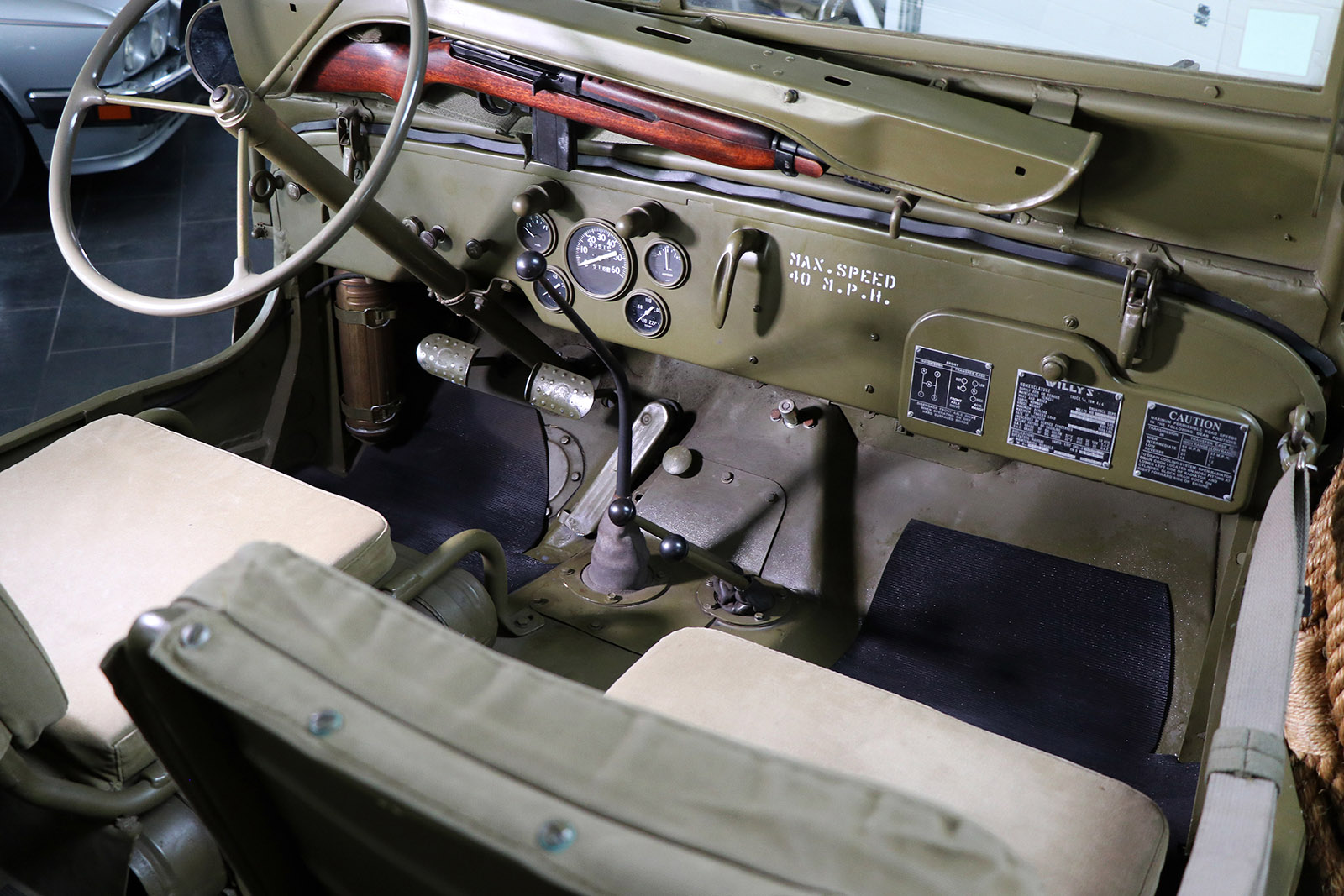 1945-willys-jeep-green-sayer selection-22-web.jpg