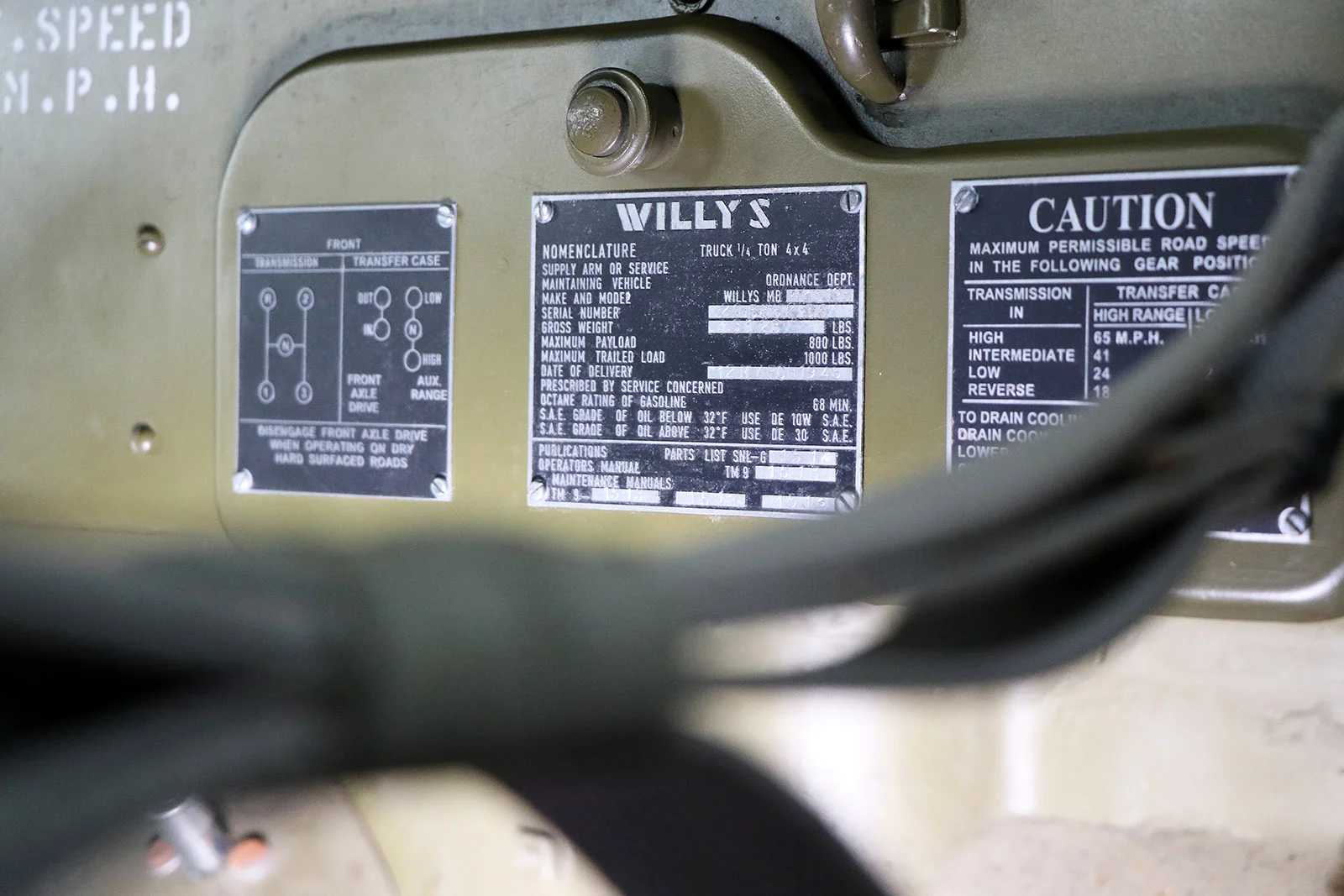 1945-willys-jeep-green-sayer selection-27-web.jpg
