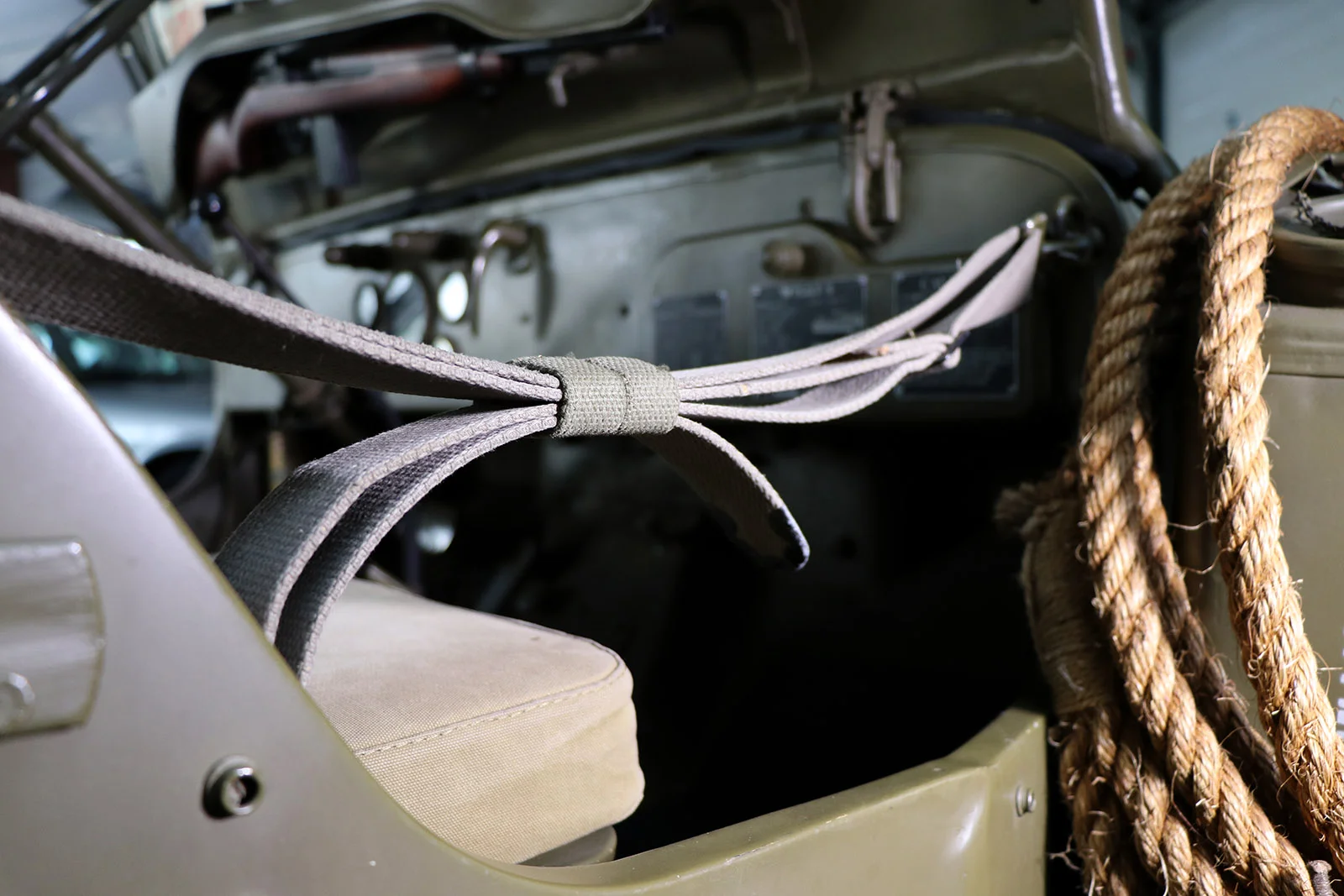 1945-willys-jeep-green-sayer selection-28-web.jpg