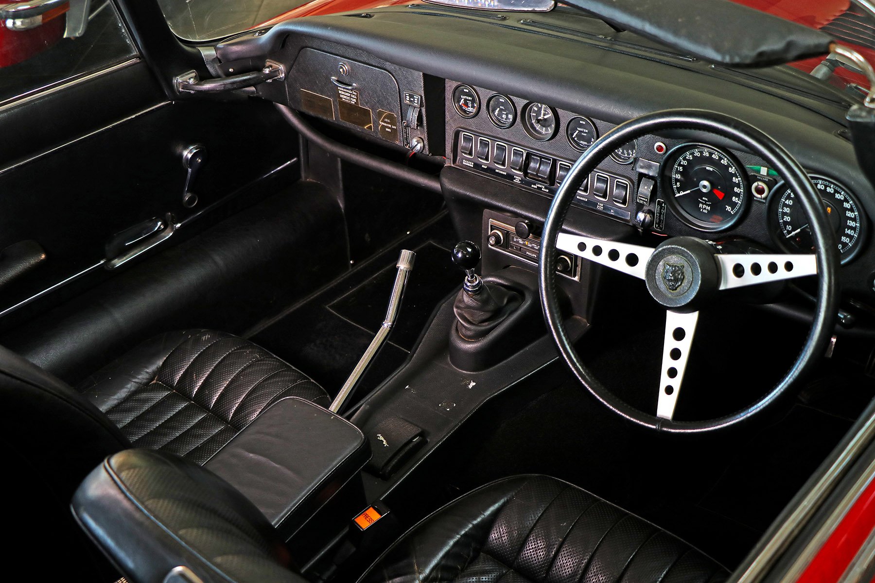 1973 Jaguar EType V12 Roadster 13 web.jpg