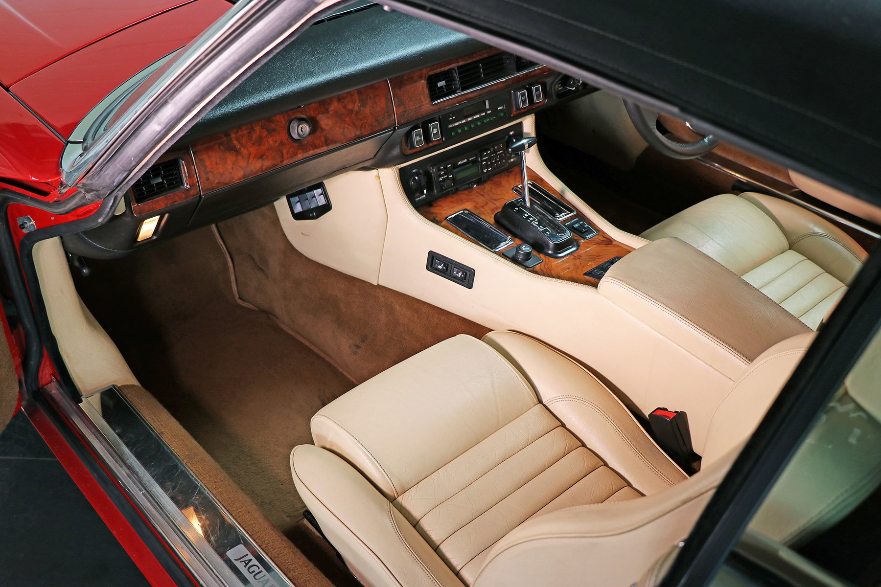 1988 Jaguar XJS Sayer Selection 12 web.jpg