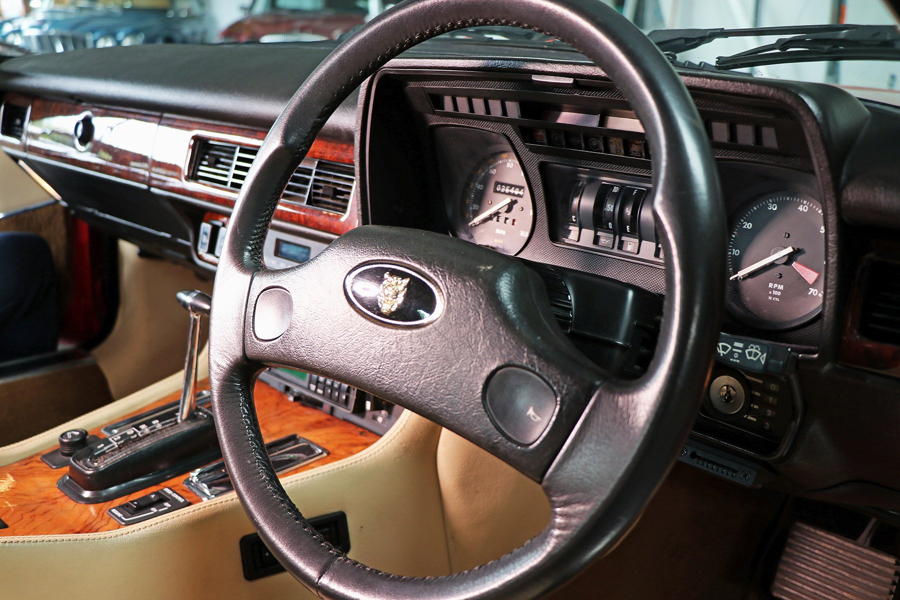 1988 Jaguar XJS Sayer Selection 15 web.jpg