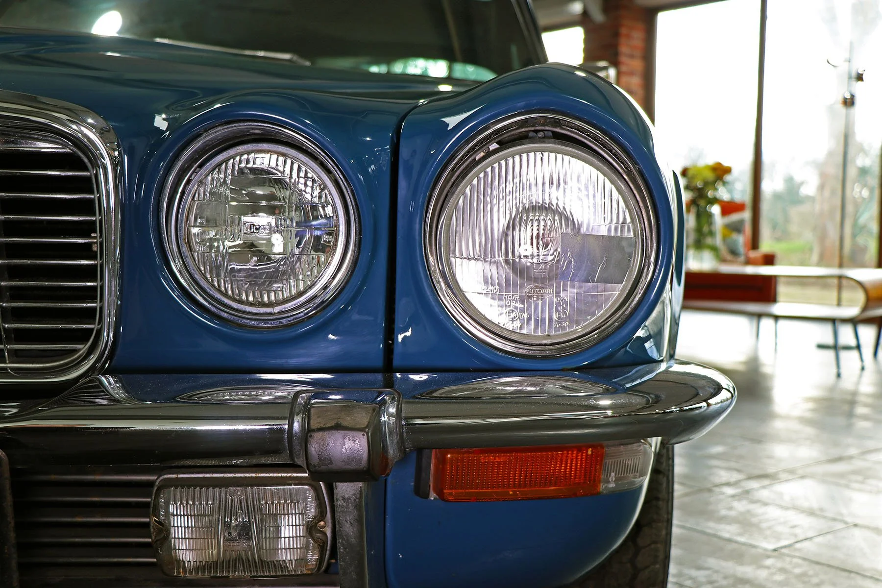 1977 Jaguar XJC V12 4 web.jpg