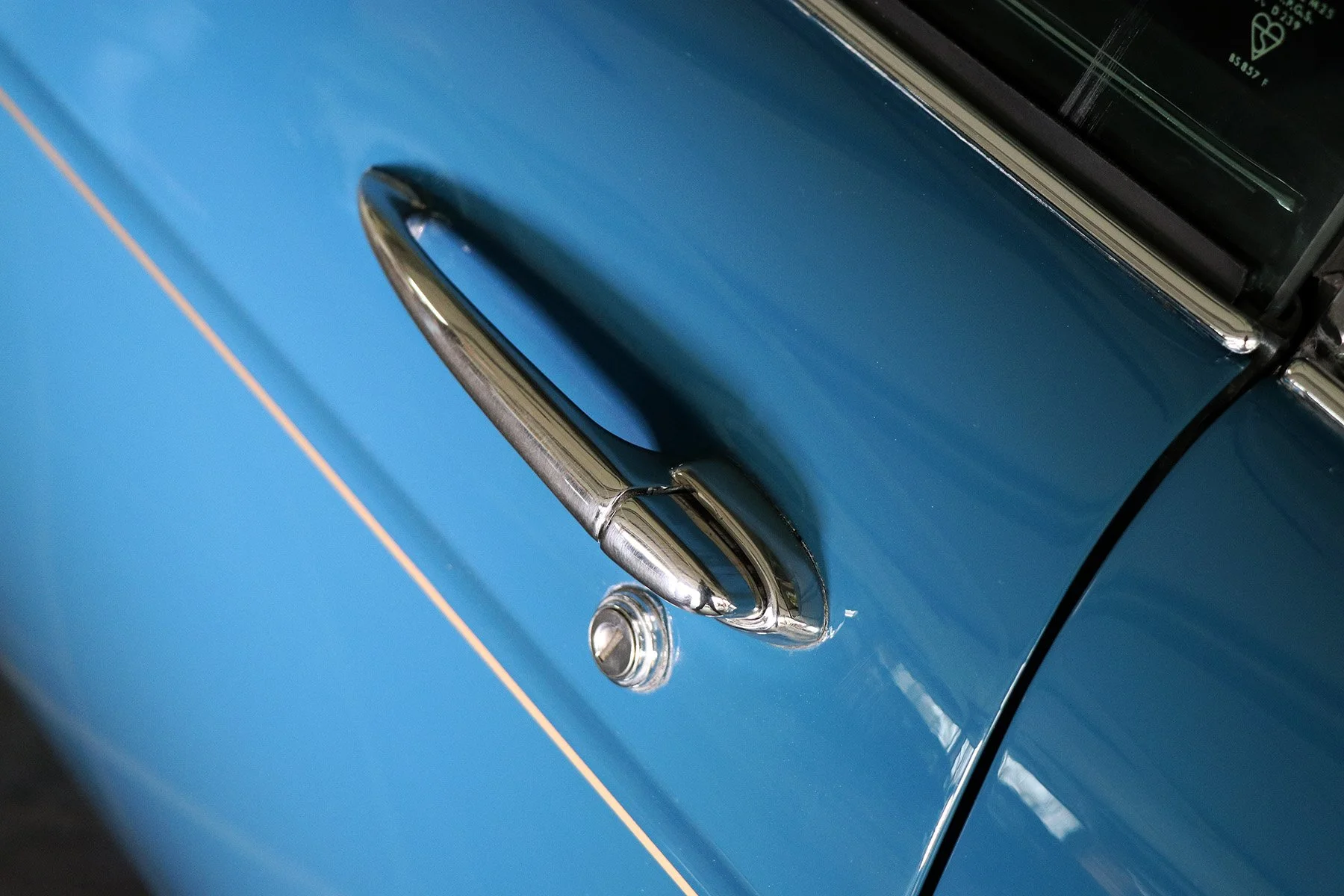 1977 Jaguar XJC V12 7 web.jpg