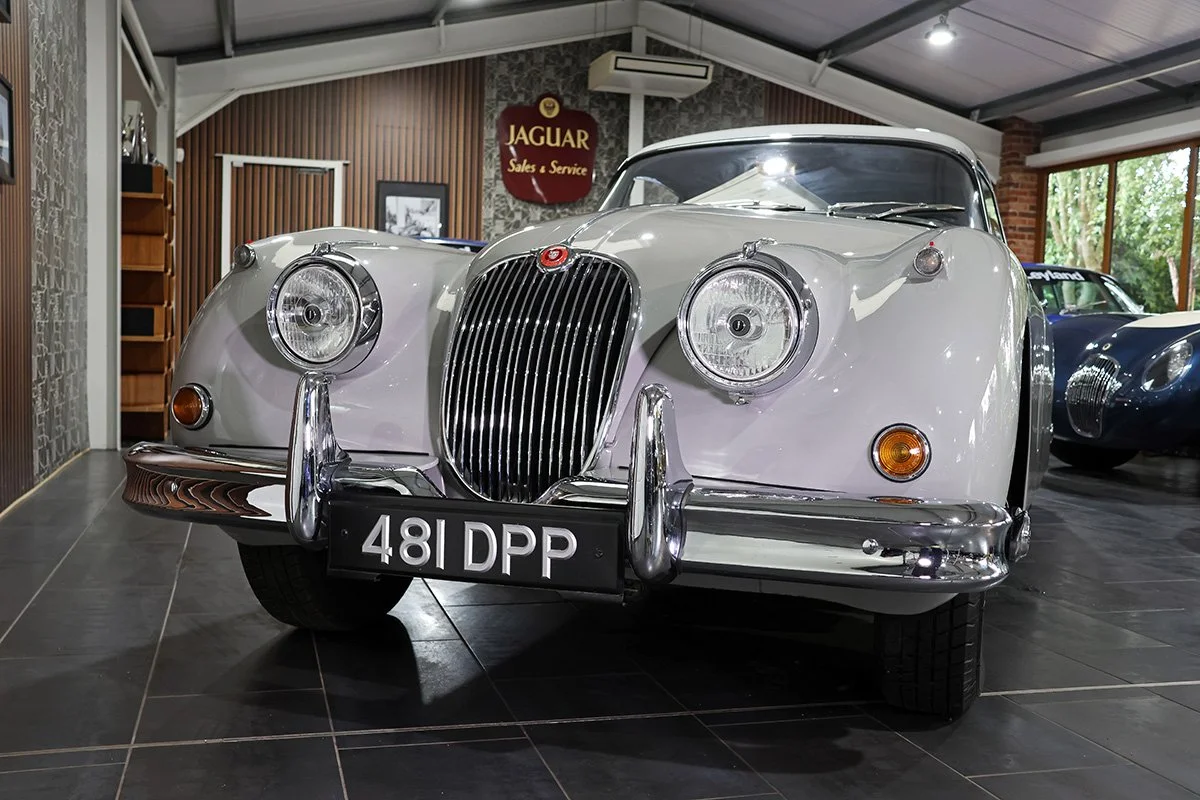 1958 Jaguar XK 150 FHC Crayon Grey 2 web.jpg