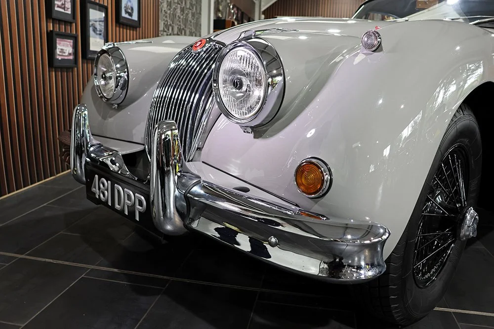 1958 Jaguar XK 150 FHC Crayon Grey 3 web.jpg