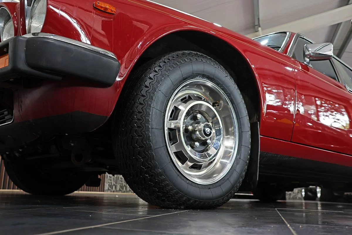Red Daimler 4 web.jpg