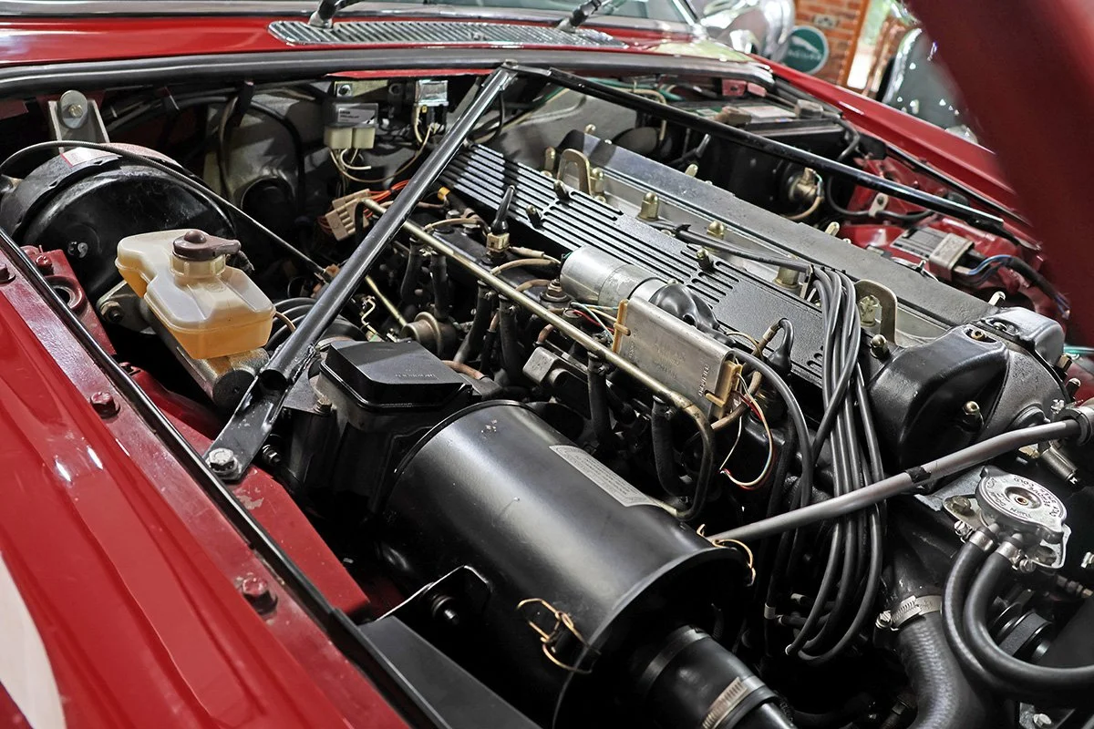 Red Daimler 19 web.jpg
